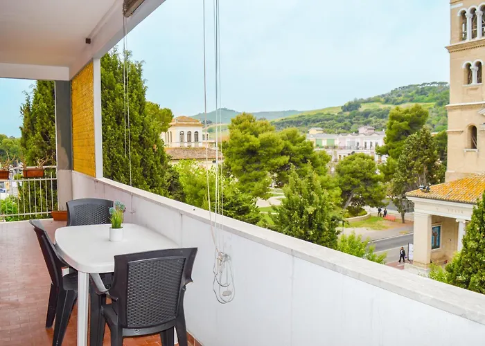 Homiday - Sant'agnese Apartament *